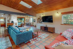 Bedside Manor - Image 2