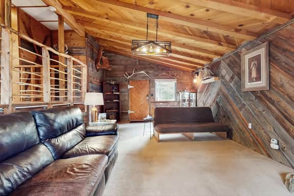 Bigfoot Lodge