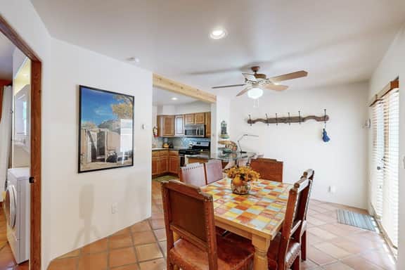 Susan's Hideaway Unit B