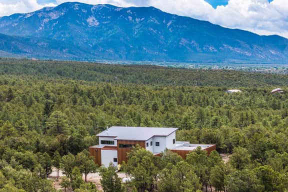 Piñon Ridge Retreat